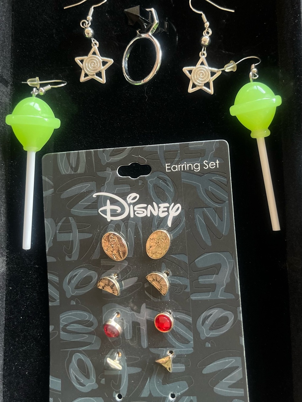 6 pc Costume Jewelry Lot
